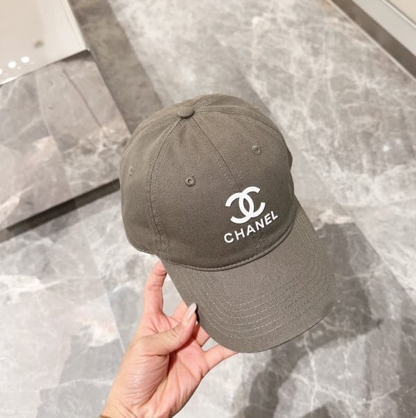 CC Hat 0019 - Immagine 14