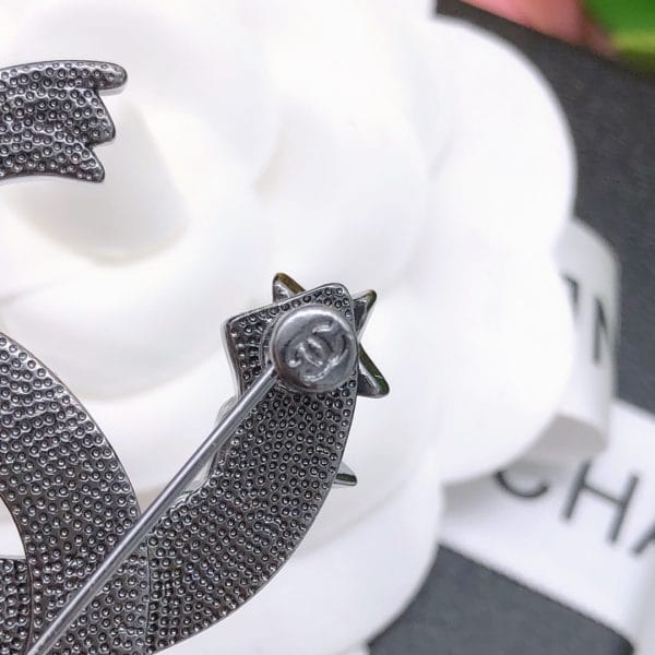 cc Brooch - Image 3