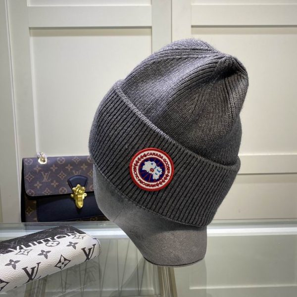 Canada G Hat 0 wallet - Image 10