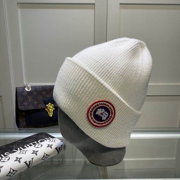 Canada G Hat 0 wallet - Image 3