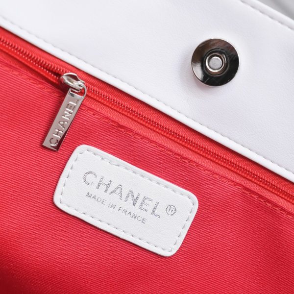 CC Soft Calfskin Shopping Bag Top Handle red/white - Bild 9