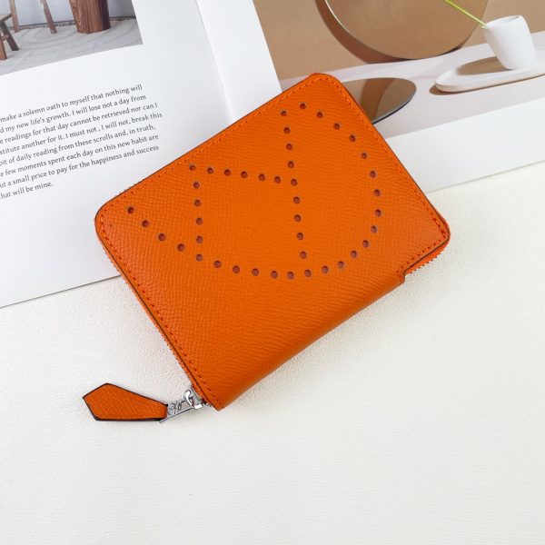 H Silk’in Empson-Barenia leather wallets size : 9.5 x 11.5 cm