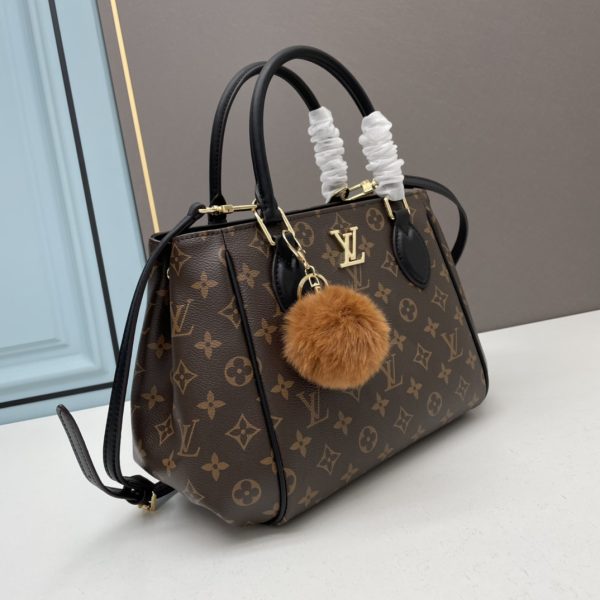 Louis new arrival handbag size: 33-22-16cm - Image 12