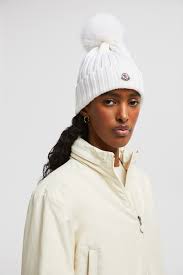 Moncler hat