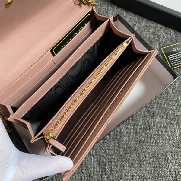 GC432 GG Marmont matelassé mini bag / 8"W x 5"H x 2.5"D - Immagine 11
