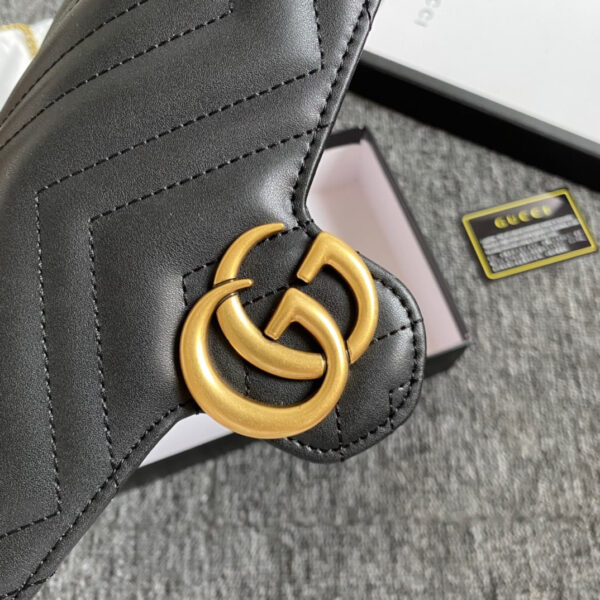 GC434 GG Marmont matelassé mini bag / 8"W x 5"H x 2.5"D — изображение 8
