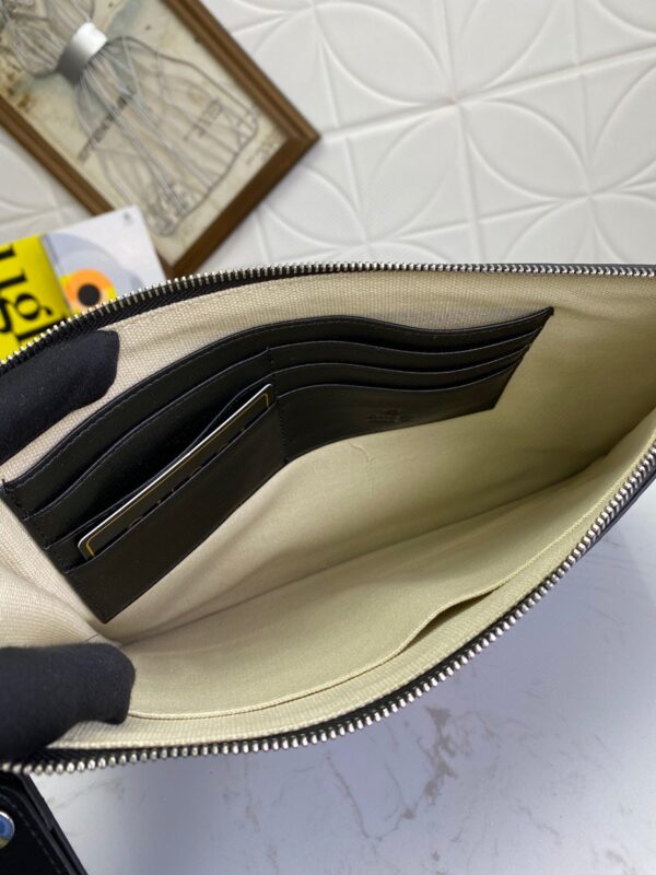 GC241  12x8.3x0.6inch - Image 8