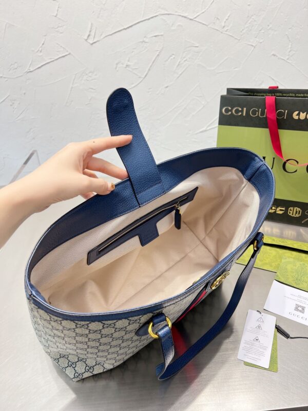 GC479 Ophidia GG Medium Tote / 15"W x 11"H x 5.5"D - Image 8