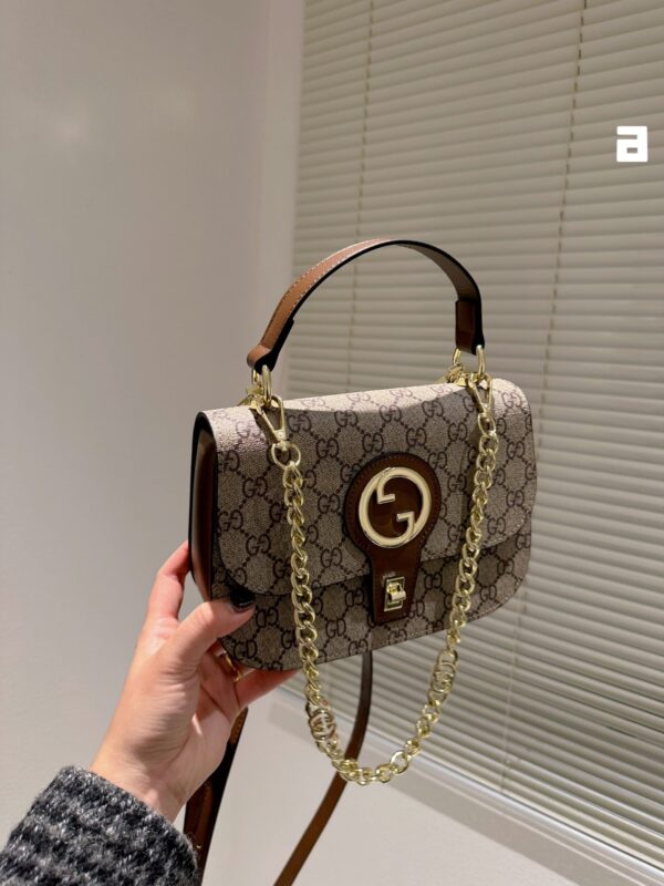 GC497 Gc Blondie top-handle Bag / 9"W x 6"H x 4.3"D - Image 2