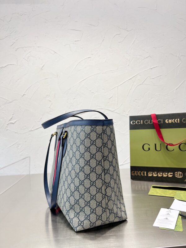 GC479 Ophidia GG Medium Tote / 15"W x 11"H x 5.5"D - Image 3