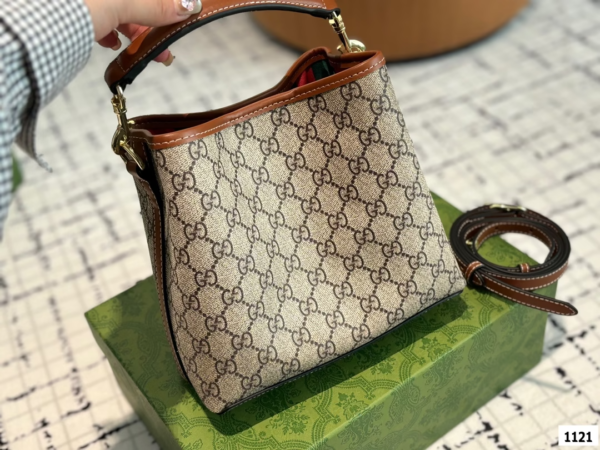 GG Emblem new arrival tote bag size:  21*19 cm - Image 7