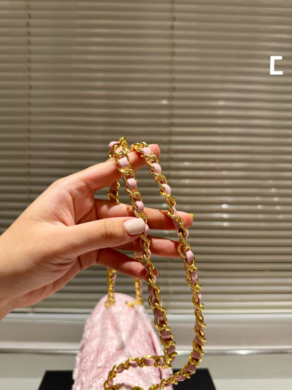 CC new arrival winter cf bag size: 25 cm - Bild 14