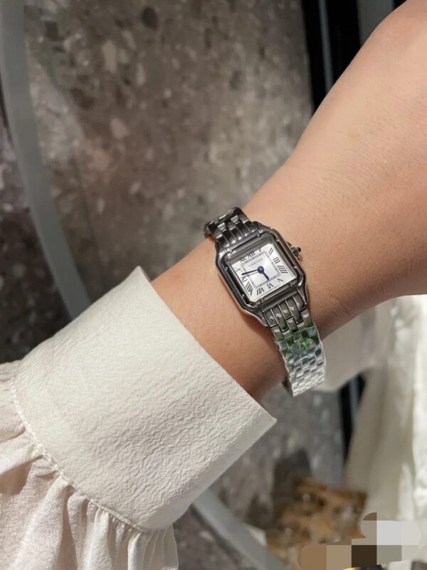 Car Panthere de new arrival women watches size; 22*30 mm - Bild 6
