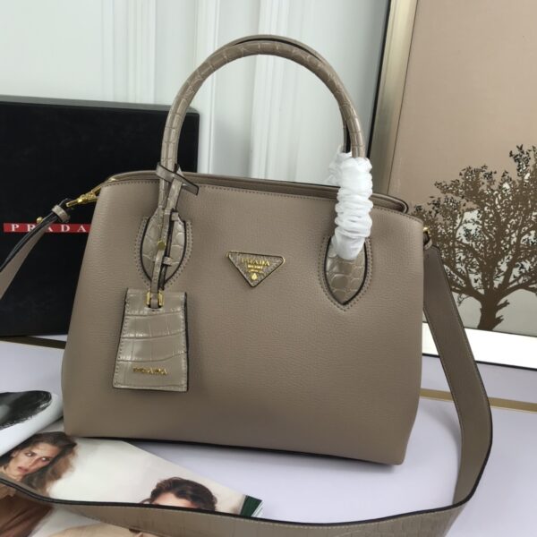 Pra new arrival bag 66153  size: 30*24*14 cm - Billede 4
