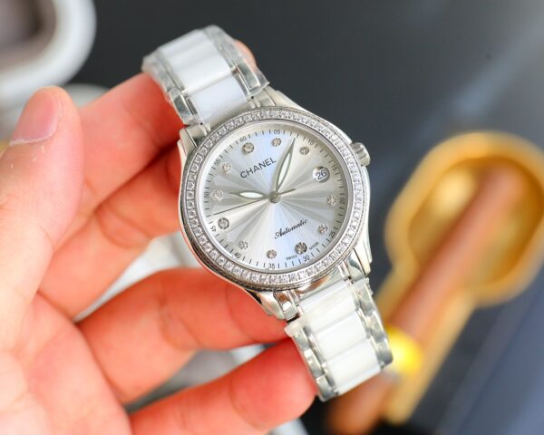CC new arrival women watch 33mm - Image 2