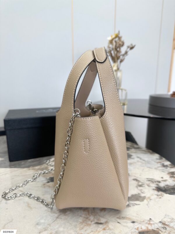 Pra new arrival tote bag size : 20.5 * 16 cm - Bild 14