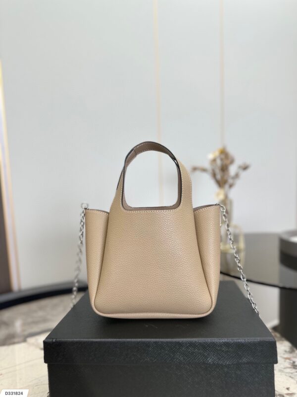 Pra new arrival tote bag size : 20.5 * 16 cm - Bild 6