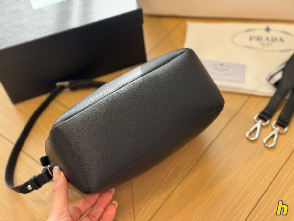 Pra new arrival camera bag size: 22*14cm - Image 5