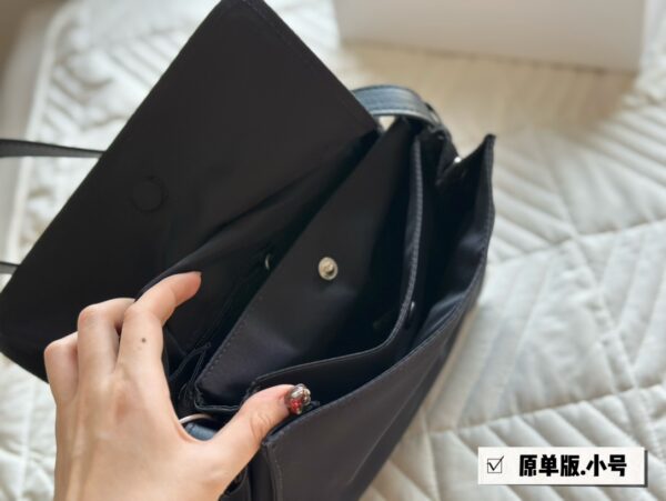 Pra invites x Cini Boeri bag - Image 3