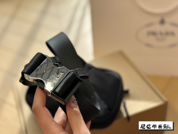 Pra new arrival men and women waist bag size: 21*13cm - Immagine 9