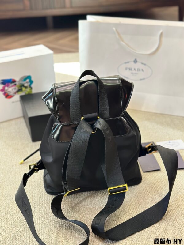 Pra new arrival backpack size : 27 * 26 cm - Image 6