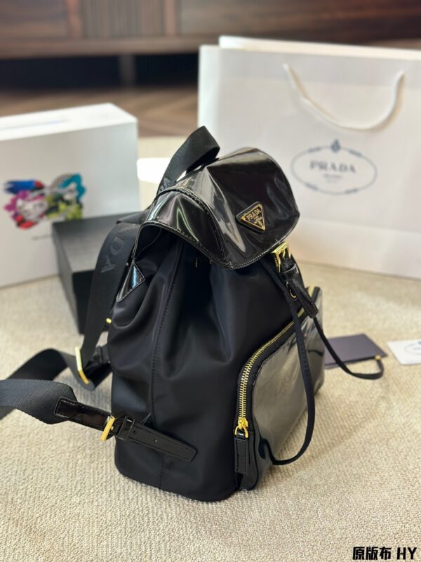 Pra new arrival backpack size : 27 * 26 cm - Image 9