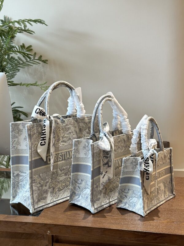 D new arrival tote bag — изображение 2