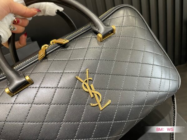 Y new arrival travel bag size: 30*17 cm - Image 7