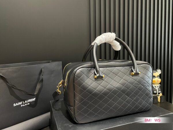 Y new arrival travel bag size: 30*17 cm - Image 6