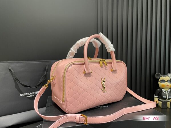 Y new arrival travel bag size: 30*17 cm - Image 3