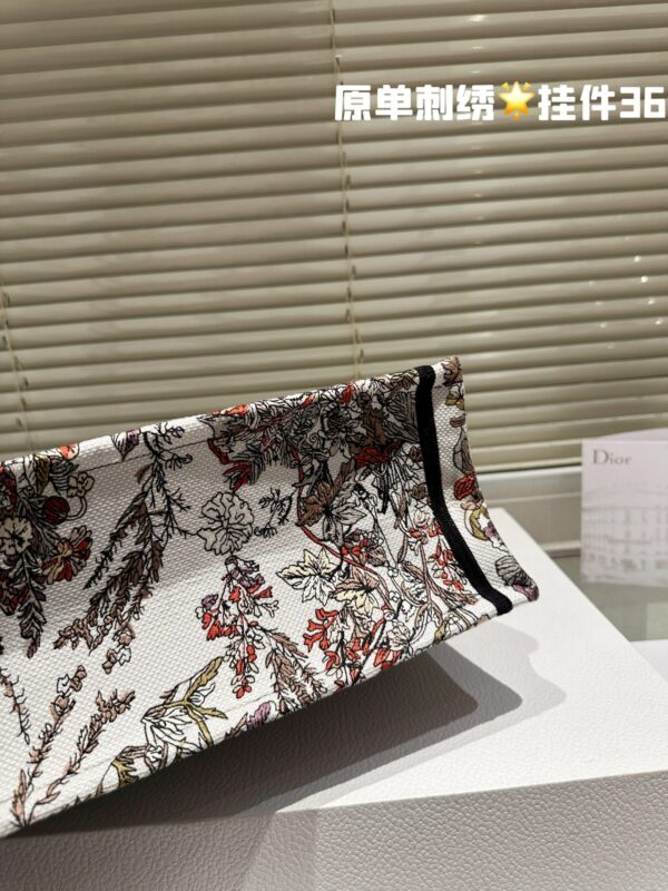 D book tote new arrival bag - Billede 3
