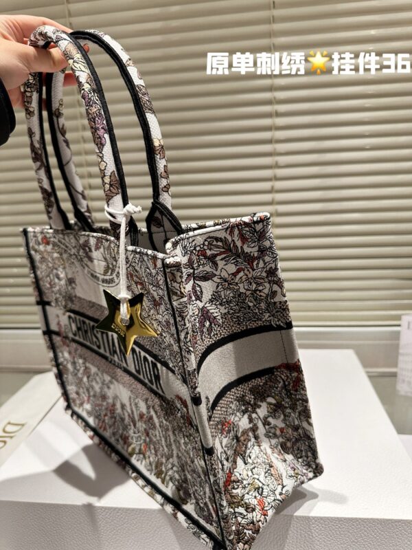 D book tote new arrival bag - Billede 7