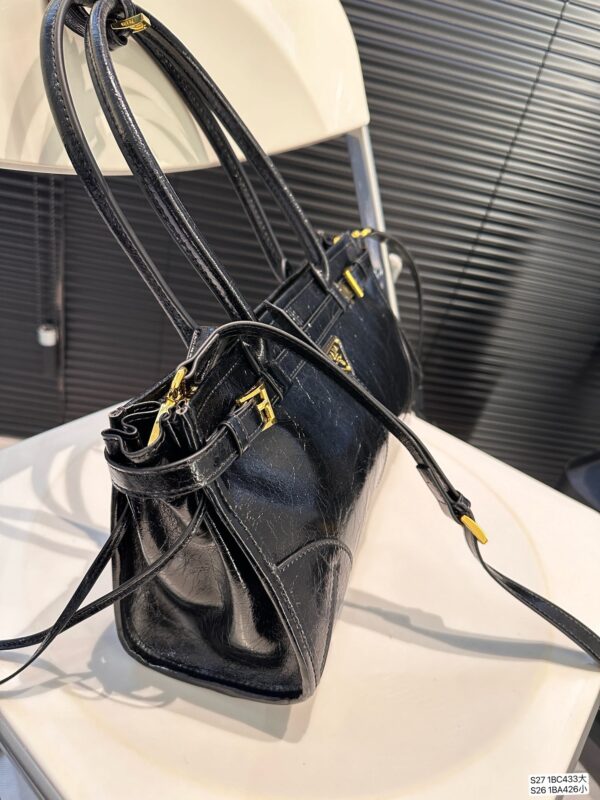 Pra soft lux New arrival handbag - Afbeelding 5
