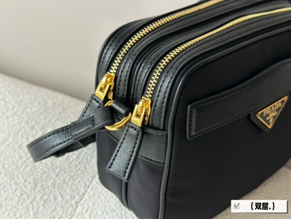 Prada odette new arrival camera bag size: 21 * 16cm - Immagine 8