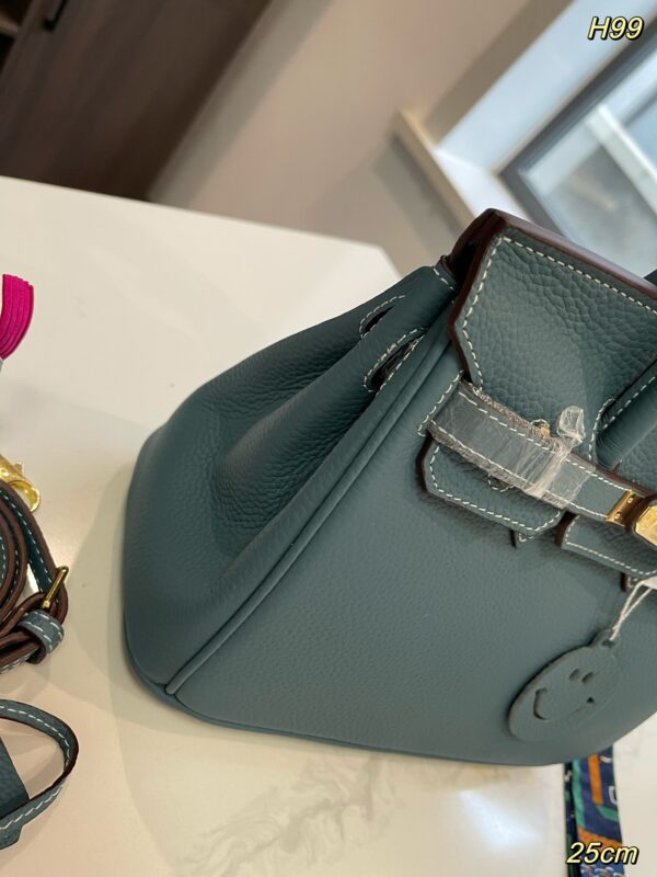 Her new arrrival Birkin togo leather bag size: 25 cm - Image 5