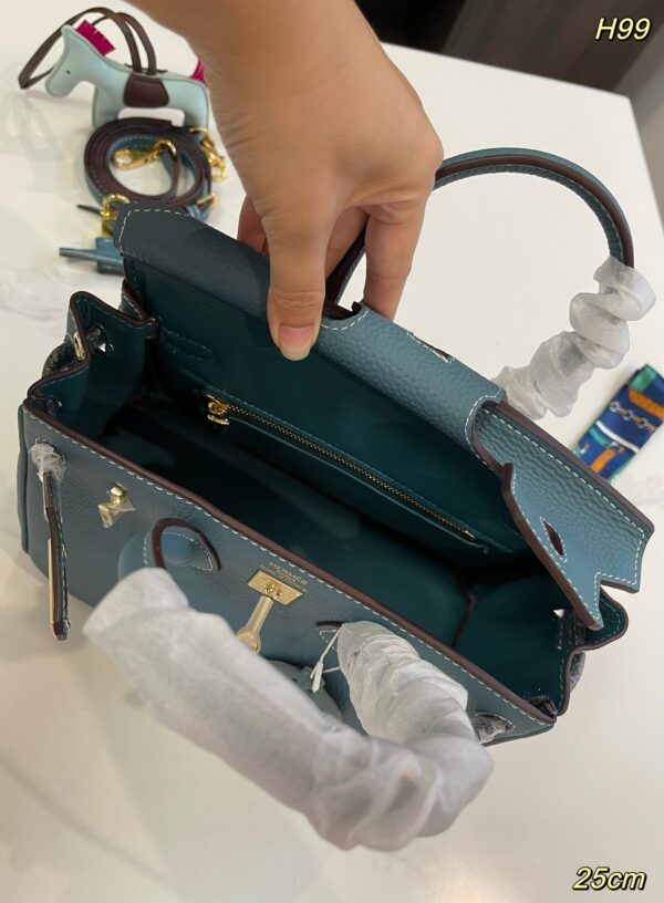 Her new arrrival Birkin togo leather bag size: 25 cm - Image 8