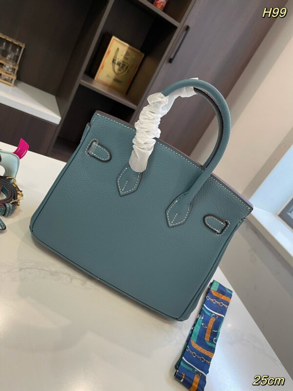Her new arrrival Birkin togo leather bag size: 25 cm - Image 7