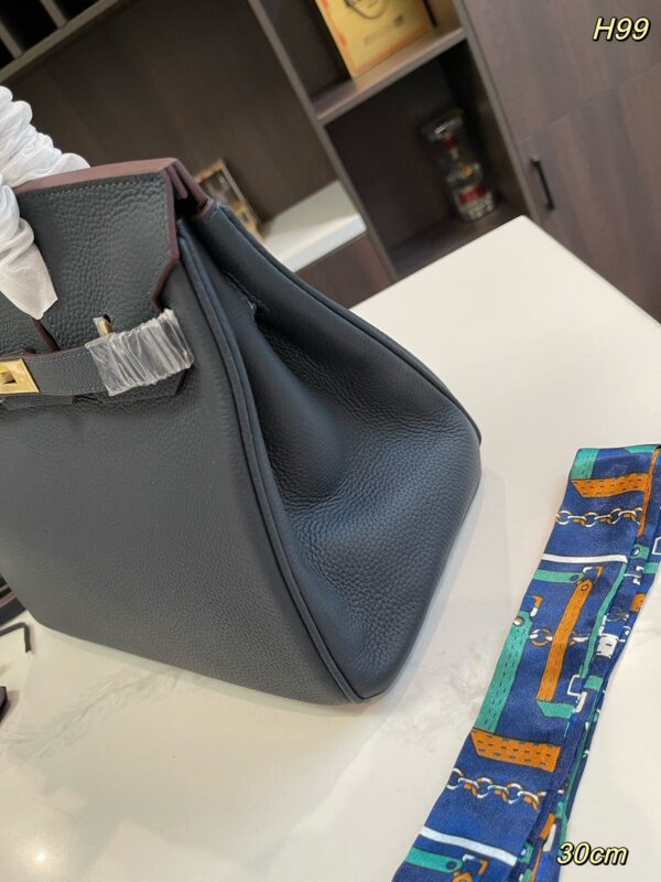 Her new arrival Birkin togo leather 12 size: 30 cm - Image 3