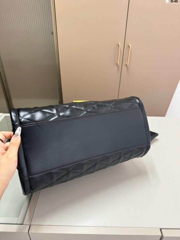 Y new arrival tote bag size: 36.11.31 cm - Bild 7