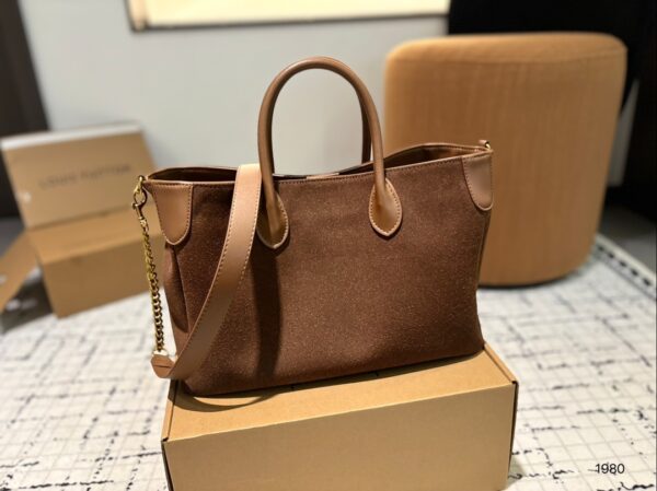 Y new arrival bucket tote bag size:32*22 cm - Image 5