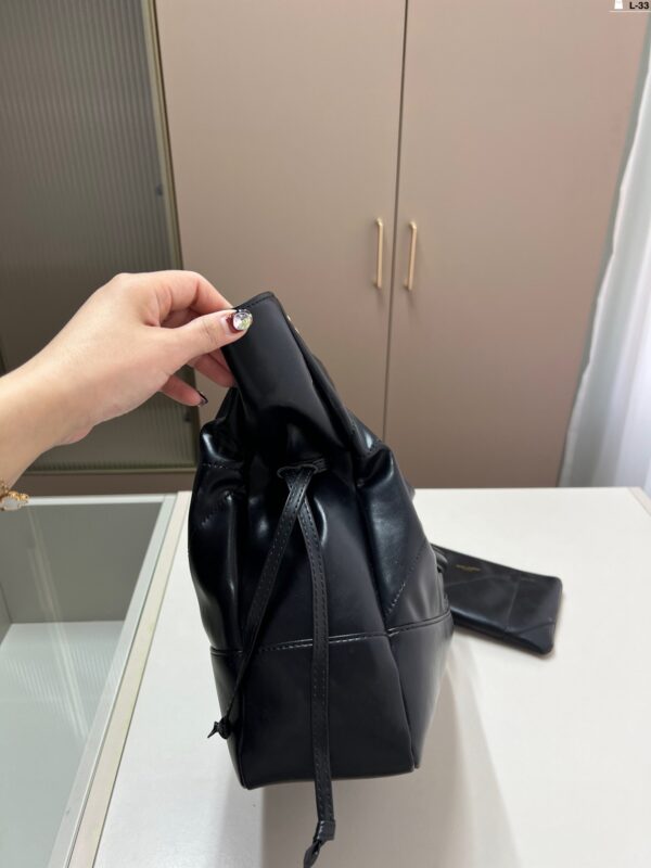 Y new arrival jamie large pochon tote bag size: 33 cm - Image 7
