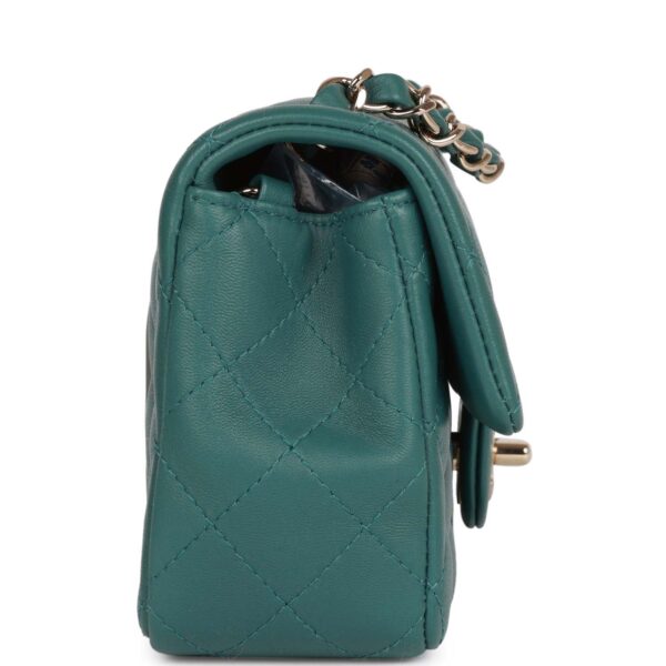 CC Mini Rectangular Flap Bag Green Lambskin Light Gold Hardware - Immagine 2