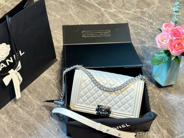 CC new arrival Leboy caviar leather size: 25 cm - Bild 3