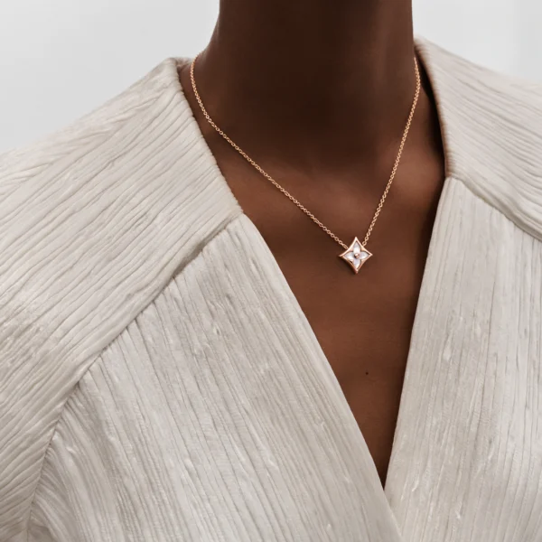 Color Blossom Star Pendant in Rose Gold with White Mother-of-Pearl - Immagine 3