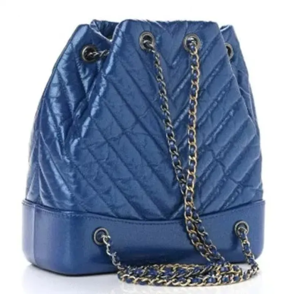 CC Iridescent Aged Calfskin Chevron Quilted Small Gabrielle Backpack Blue - Afbeelding 2