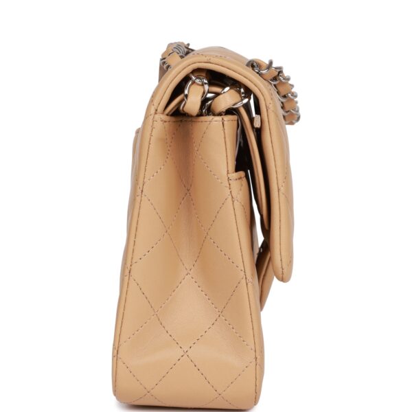 CC Medium Classic Double Flap Bag Beige Lambskin Silver Hardware - Immagine 2