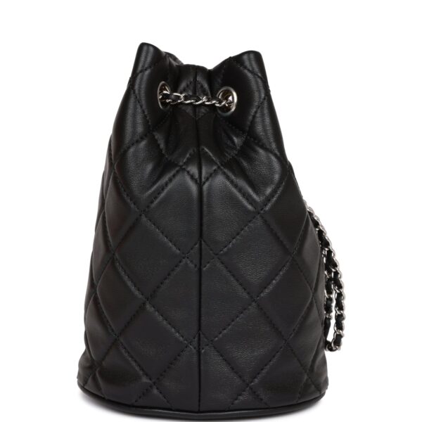 CC Mini Bucket Bag Black Lambskin Silver Hardware — изображение 2