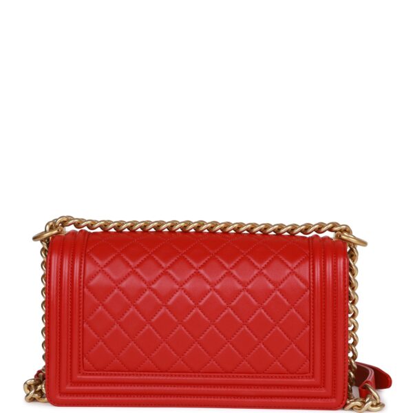 CC Medium Boy Bag Red Lambskin Antique Gold Hardware - Immagine 3
