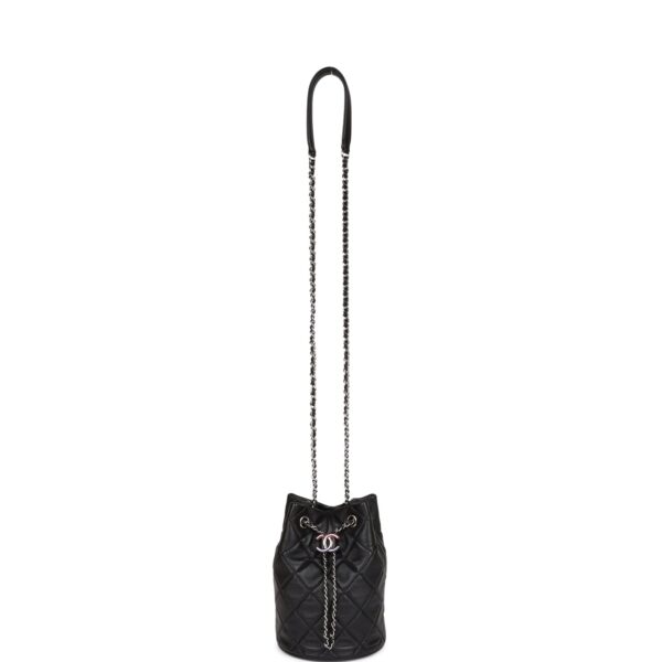 CC Mini Bucket Bag Black Lambskin Silver Hardware — изображение 6