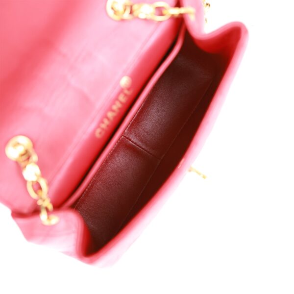 Vintage CC Trapeze Flap Bag Red Lambskin Gold Hardware - Image 8